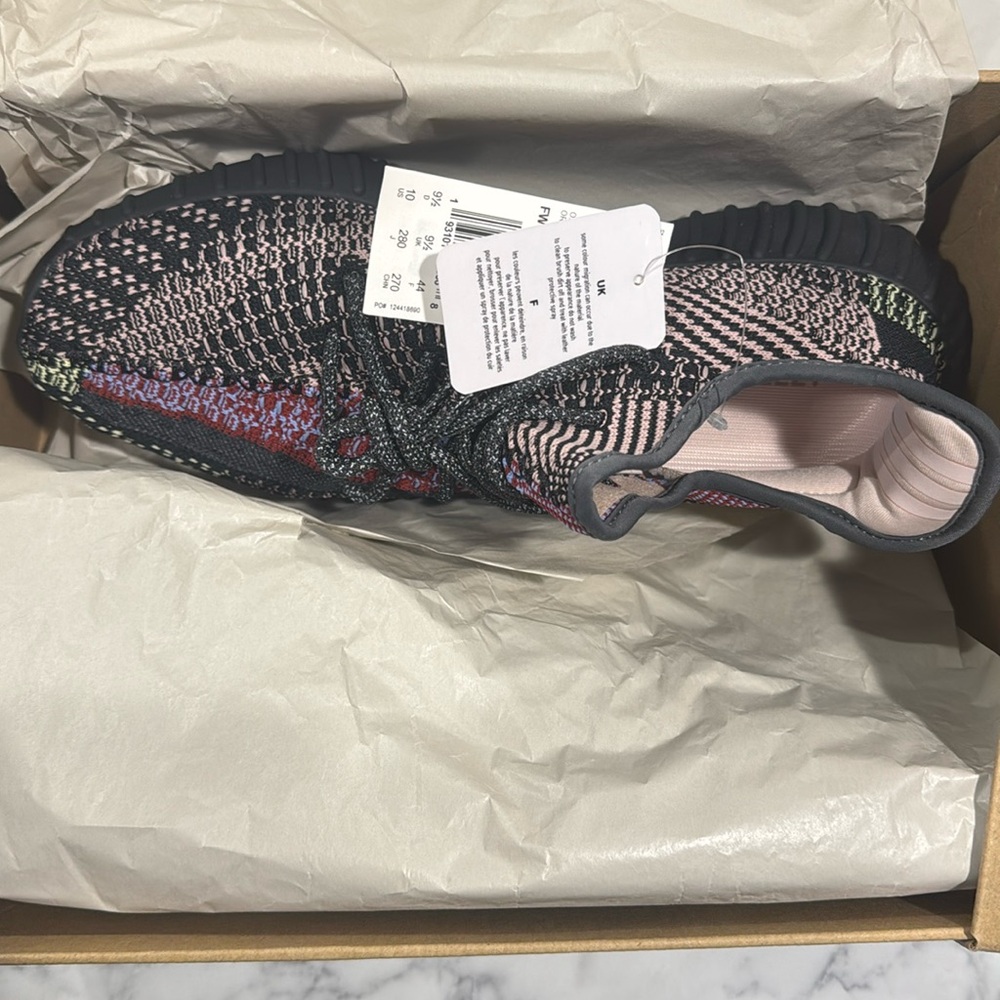 Yeezy 350 boost yechei